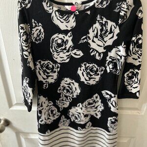 🌹 Charming Charlie Floral Dress - Size Small